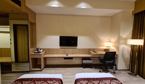 Signature Room