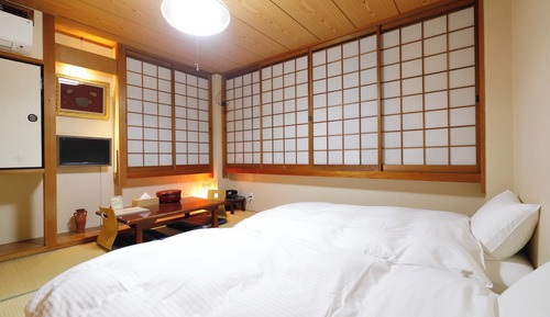 Basic Double or Twin Room