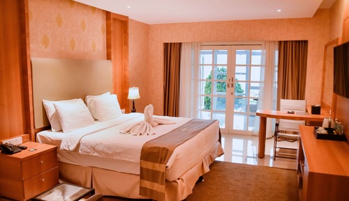 Junior Room
