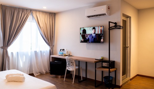 Executive Studio