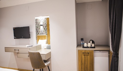 Comfort Triple Room