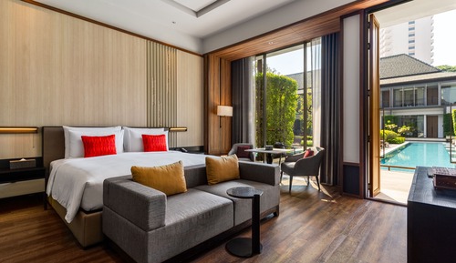 Executive Suite Pool Access