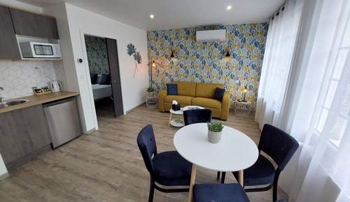 Family Studio, 1 Queen Bed with Sofa bed