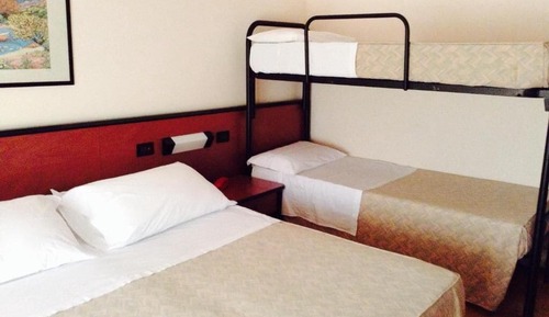 Classic Quadruple Room