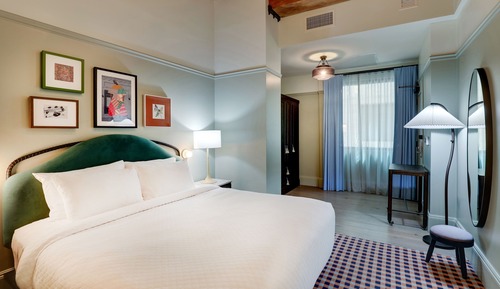 Standard Room, 1 King Bed (Mobility Accessible, Tub)