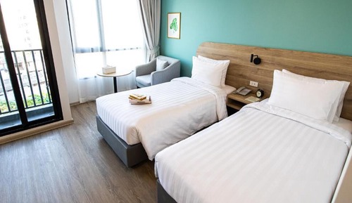 Superior Twin bed