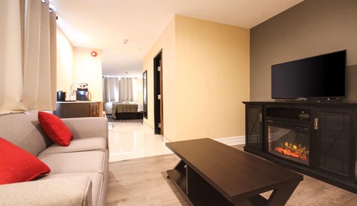King Suite with Sofa Bed