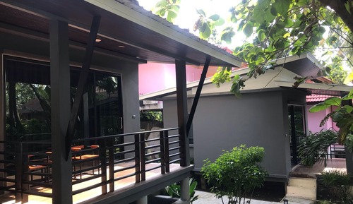 Superior Bungalow, Garden View