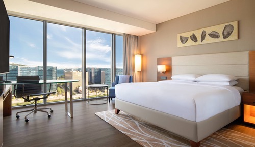 Junior Suite, 1 King Bed, Non Smoking