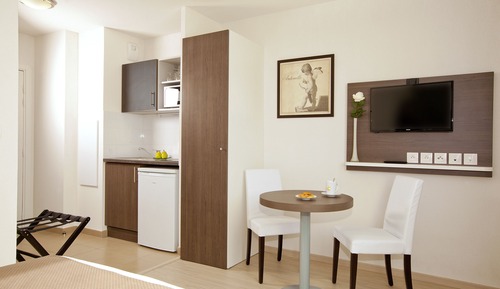 Basic Quadruple Room, 1 Bedroom