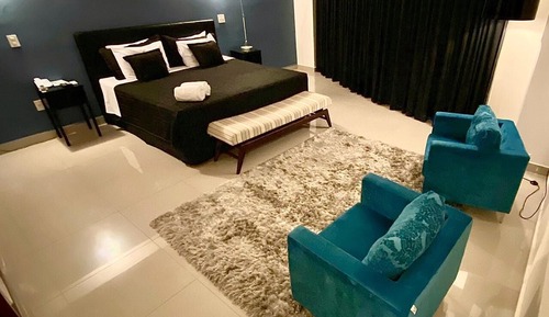 Luxury Suite