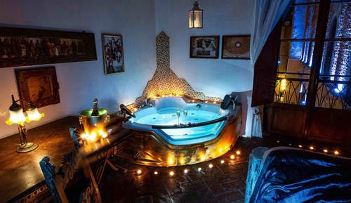 Exclusive Double Room, Jetted Tub, City View