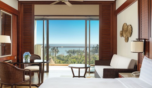 Premier Sea View King Room