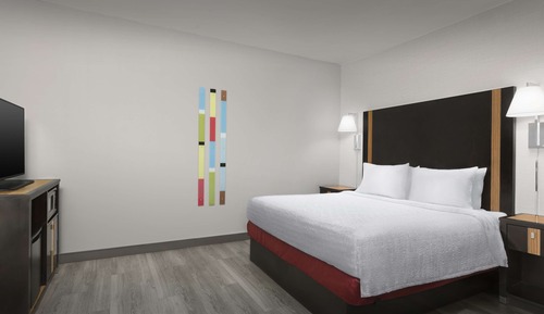 Room, 1 King Bed, Accessible (Hearing)