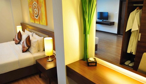 Executive Suite