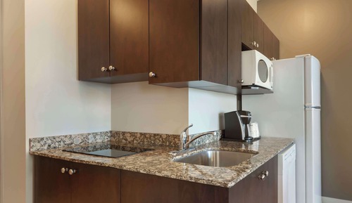 Suite, 2 Queen Beds, Non Smoking, Kitchenette