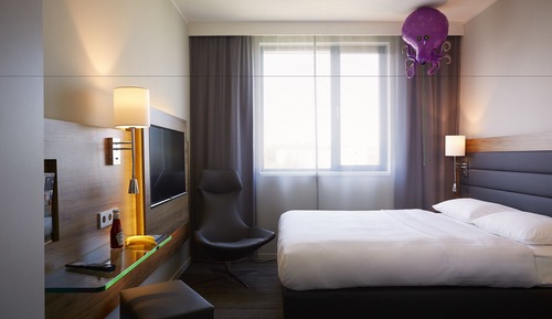 Room, 1 Queen Bed, Non Smoking