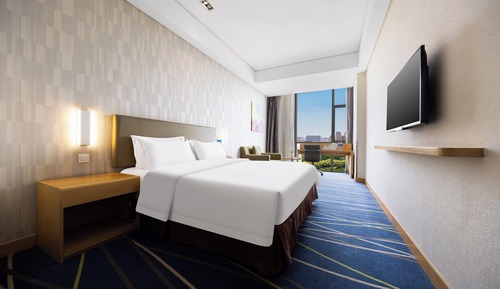 Standard Room, 1 King Bed
