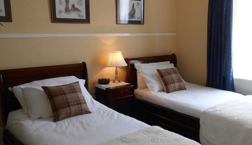 Twin Room, Ensuite