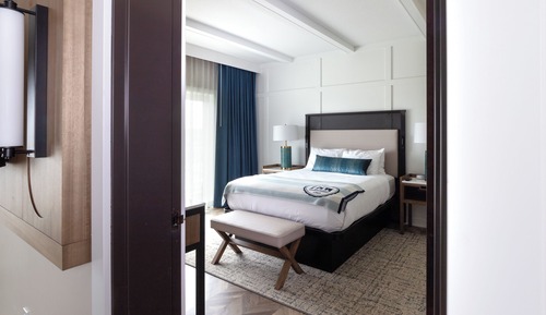 3 Queen Suite