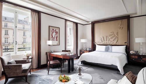Junior Suite, 1 King Bed
