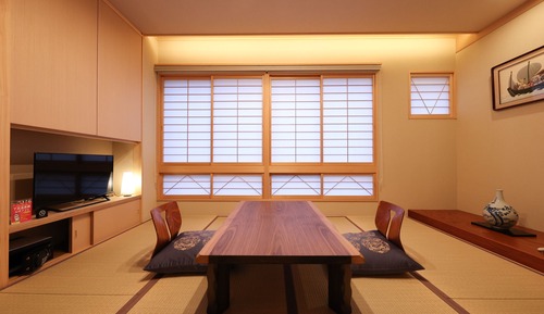 Deluxe Room with Tatami Area with Private Bathroom, Non-Smoking