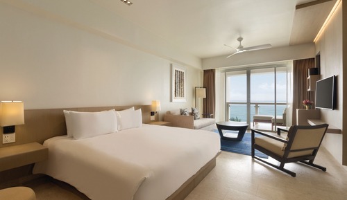 Ocean Front Junior Suite King