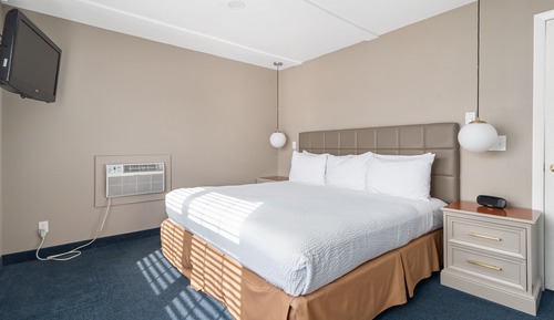 King Suite with Kitchen and Sofa Bed, Balcony