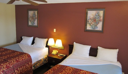 Room, 2 Queen Beds, Smoking