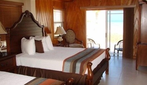 Classic Double Room, 2 Queen Beds, Patio, Beachfront