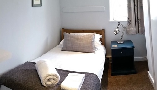 Standard Single Room, Ensuite