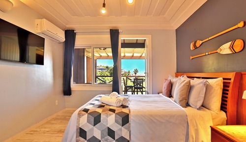 Deluxe Room, 1 Double Bed, Jetted Tub, Ocean View