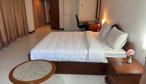 Royal Apartment