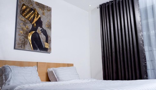 Executive Studio Suite