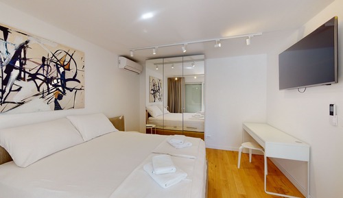 Luxury Apartment, 1 Bedroom, Pool View
