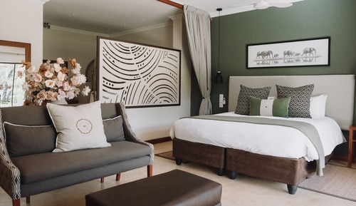 Signature Room
