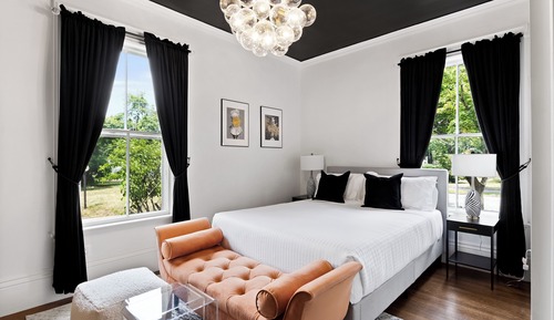 Classic Room, 1 Queen Bed