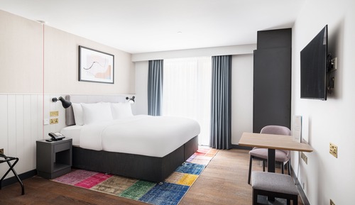 Studio Suite, 1 King Bed, Accessible, Kitchen