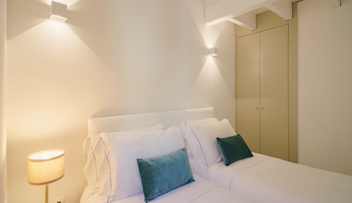 Premium Apartment