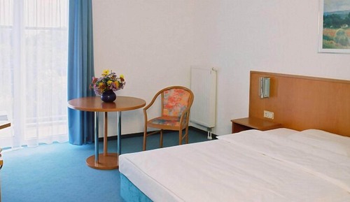 Classic Single Room