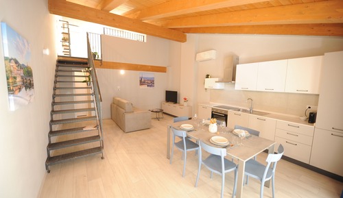 Loft, 2 Bedrooms, Terrace, Courtyard View