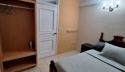 City Apartment, 1 Double Bed, Poolside