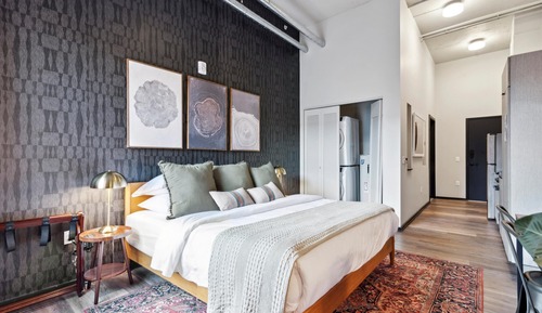 Premium Studio, 1 King Bed, Non Smoking