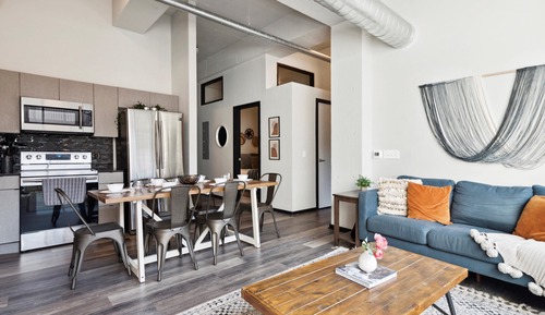 Signature Apartment