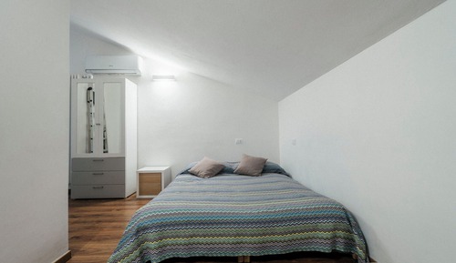 Deluxe Double or Twin Room, 1 Bedroom, Private Bathroom