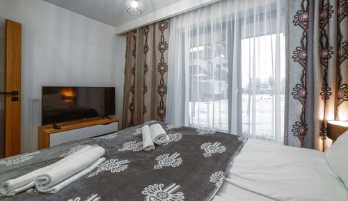 Apartment (E2)