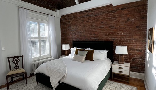 Premium Room, 1 King Bed, Non Smoking, Balcony