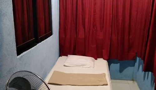 Economy Single Room