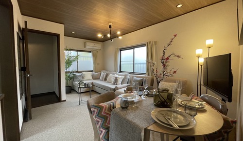 Deluxe Apartment