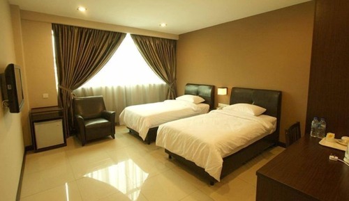 Deluxe Twin Room
